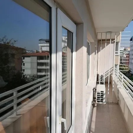 Triada Hotel 3*